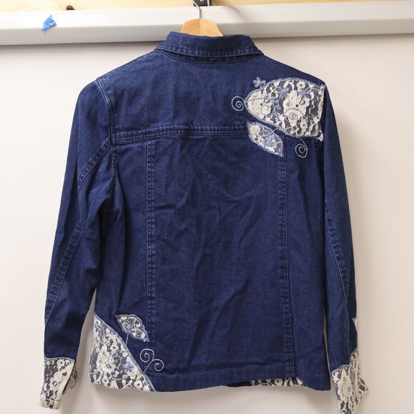 Choices Stunning Denim Jacket with Lace Applique accents Size Petite Medium - Picture 5 of 16